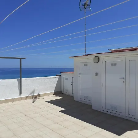 Dins Mar Apto. 8 Apartamento *